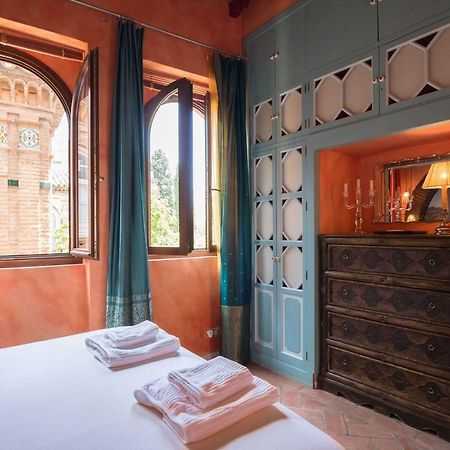 Oriental Apartment Gardens Views 2 Pax Севілья Екстер'єр фото
