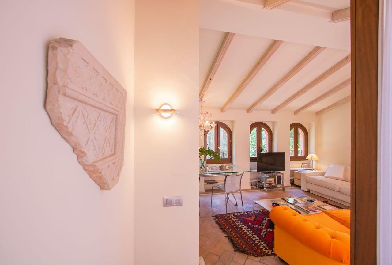 Oriental Apartment Gardens Views 2 Pax Севілья Екстер'єр фото