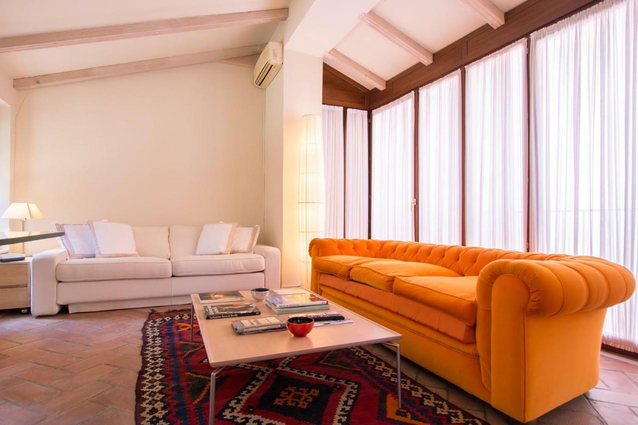 Oriental Apartment Gardens Views 2 Pax Севілья Екстер'єр фото