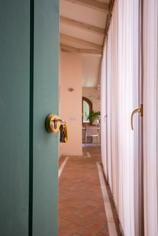 Oriental Apartment Gardens Views 2 Pax Севілья Екстер'єр фото